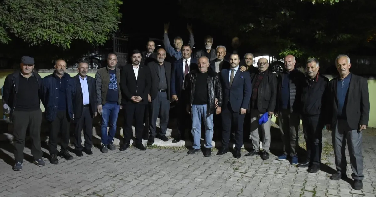 baskan baser koylulerin sorunlarini dinledi Y9M3TOsq.webp