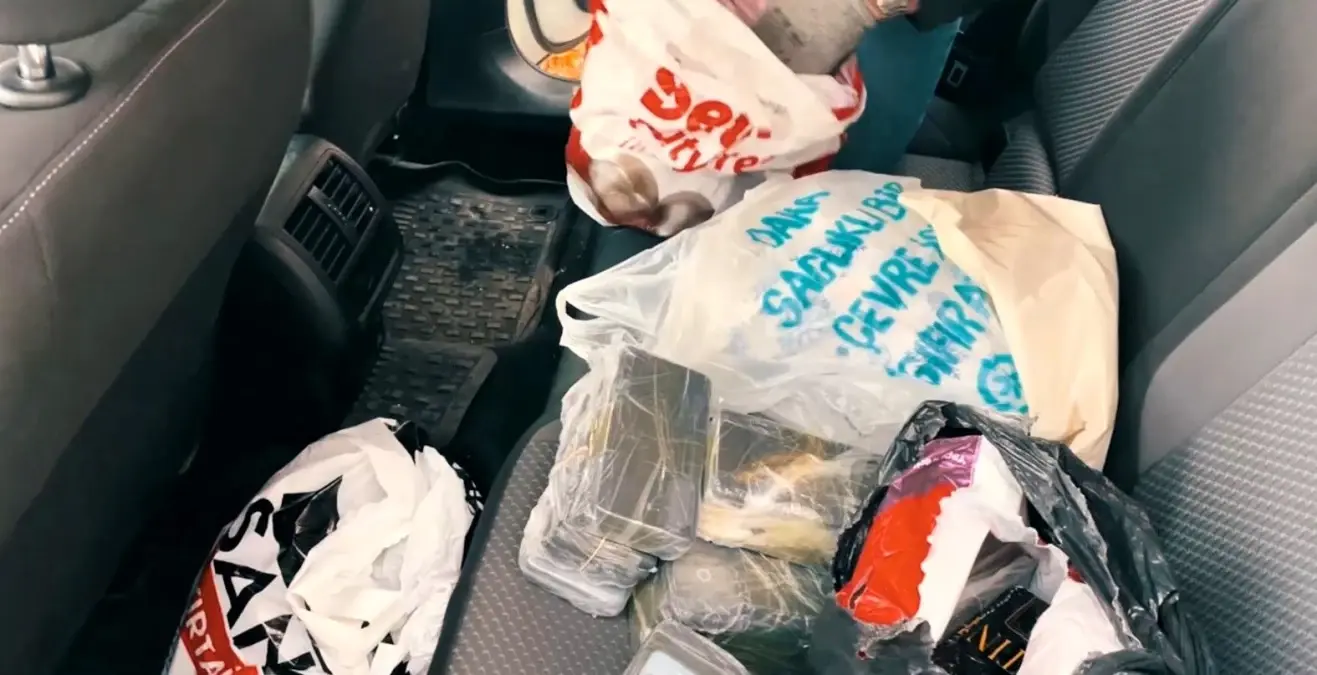 musta gumruk kacagi 218 cep telefonu ele gecirildi xaeeyyOB.jpg