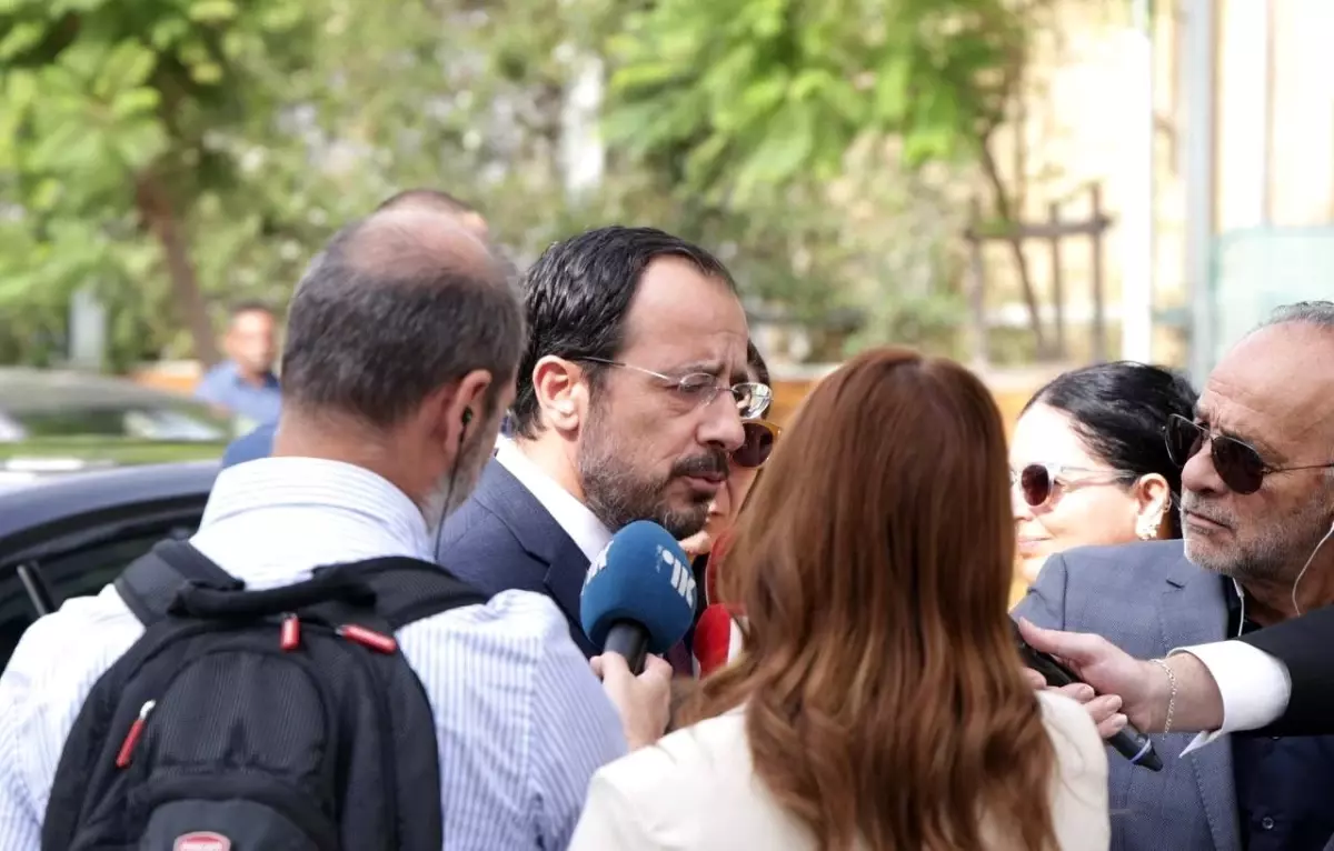 gkry lideri hristodulidisten kibris muzakerelerine devam sinyali CSQZwtjJ.jpg