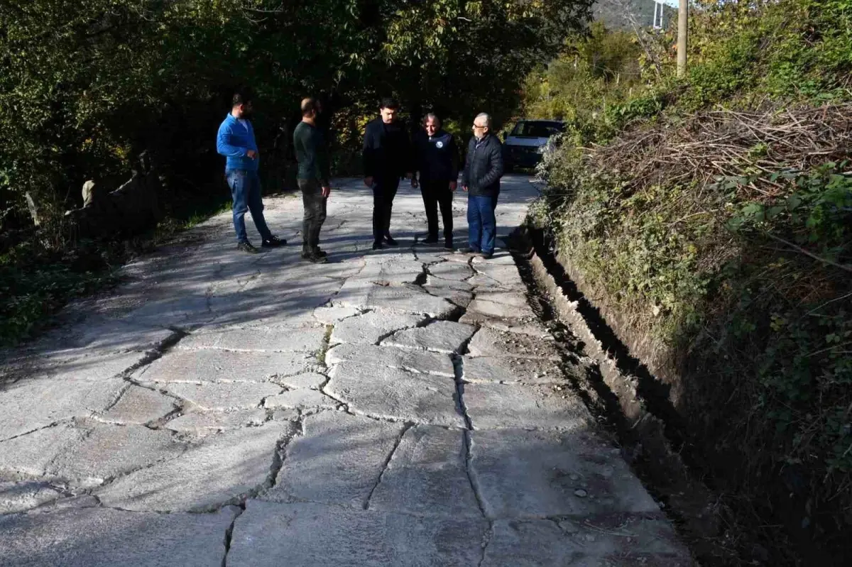 kaymakam kandemir koy ziyaretlerinde vatandaslarin sorunlarini dinledi hvzVpVUu.jpg