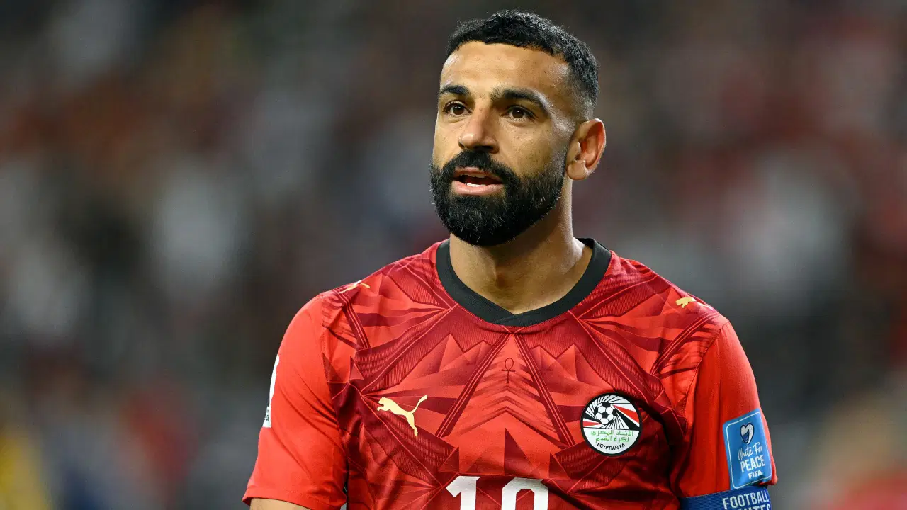 Besiktasli taraftarlardan mohamed salah tezahurati 1ZxWsP6a