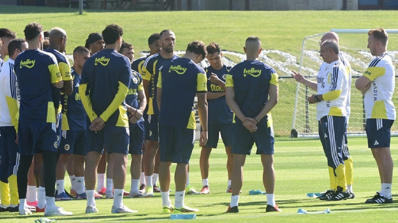 Fenerbahcede sozlesmesini feshetmek istiyor yonetimle gorusecekler yArIEfE5