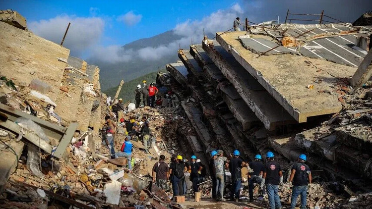 Venezuelada can kaybi 3 bin 889a yukseldi 6A5y9Pwn